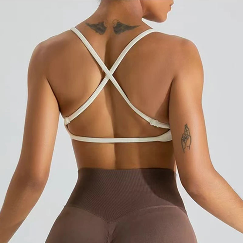 Gathering Shock-proof and Beautiful Back Seamless Sports Bras Gym Women Top Crop Tube Yoga Tops Fitness Scrunch Bum Workout Suit